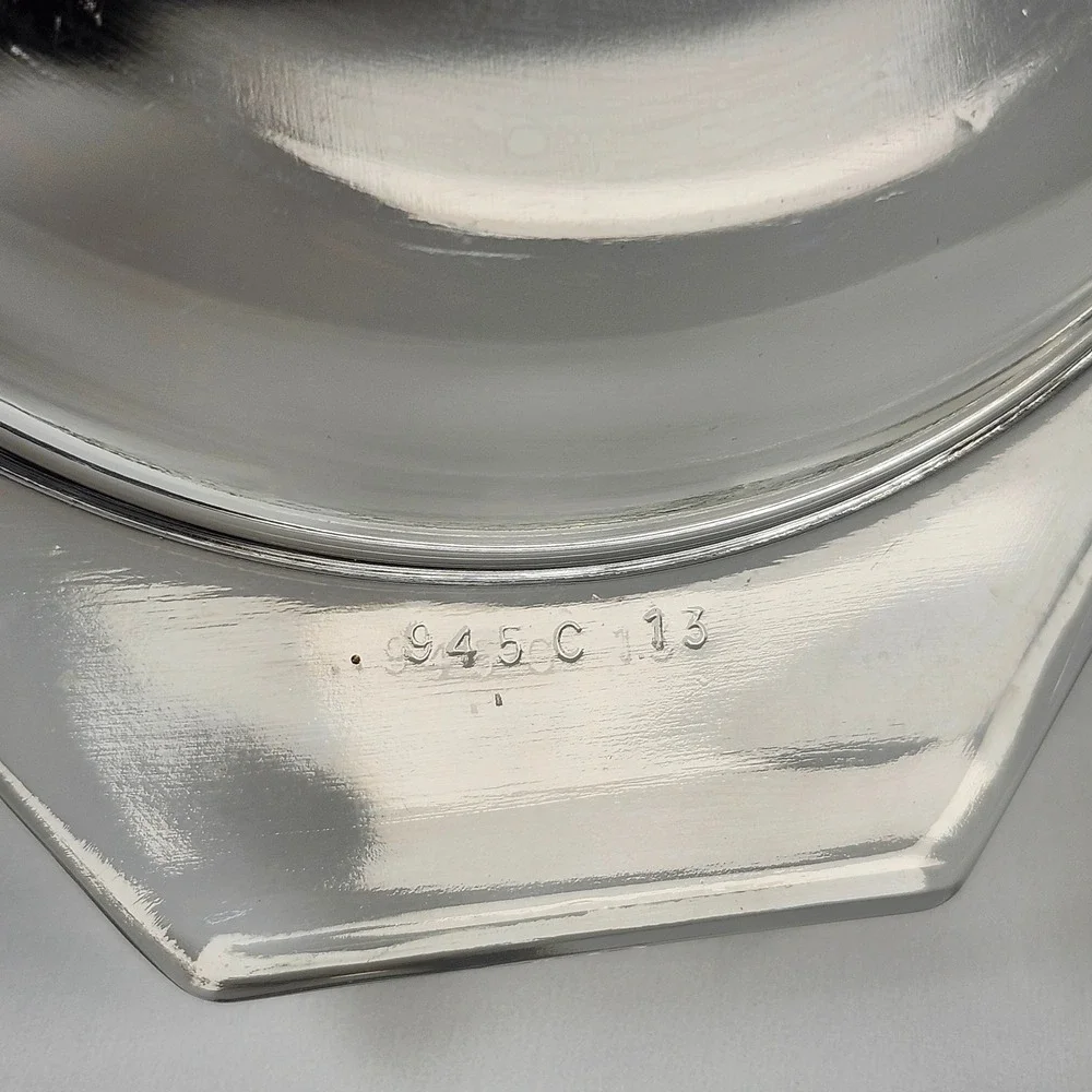 Vintage Pyrex MCM Divided Casserole Dish 1.5QT Black Snowflake Charcoal W/ Lid